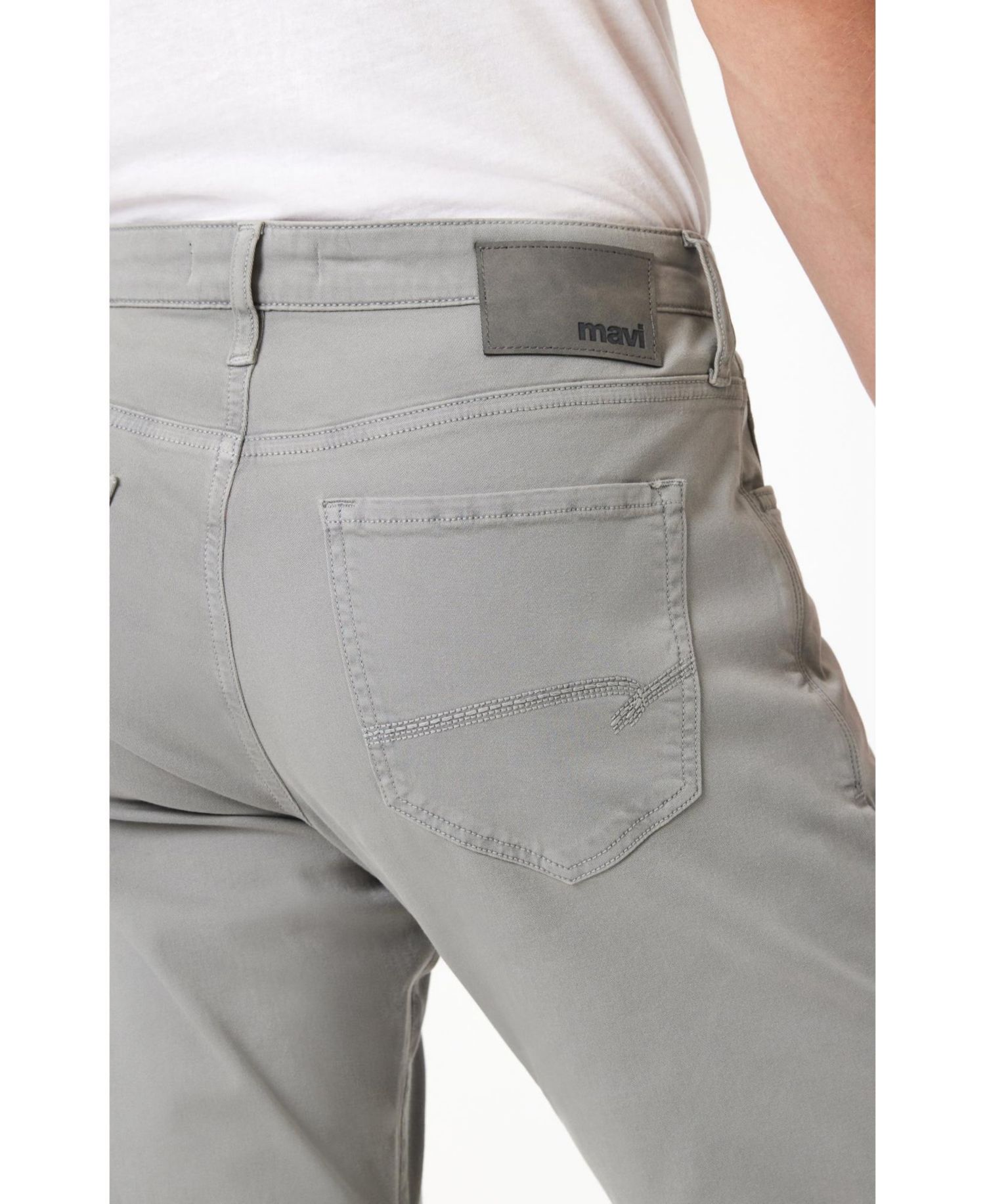 Men's Matt Relaxed Straight Leg In Stormy Casual Twill Pants