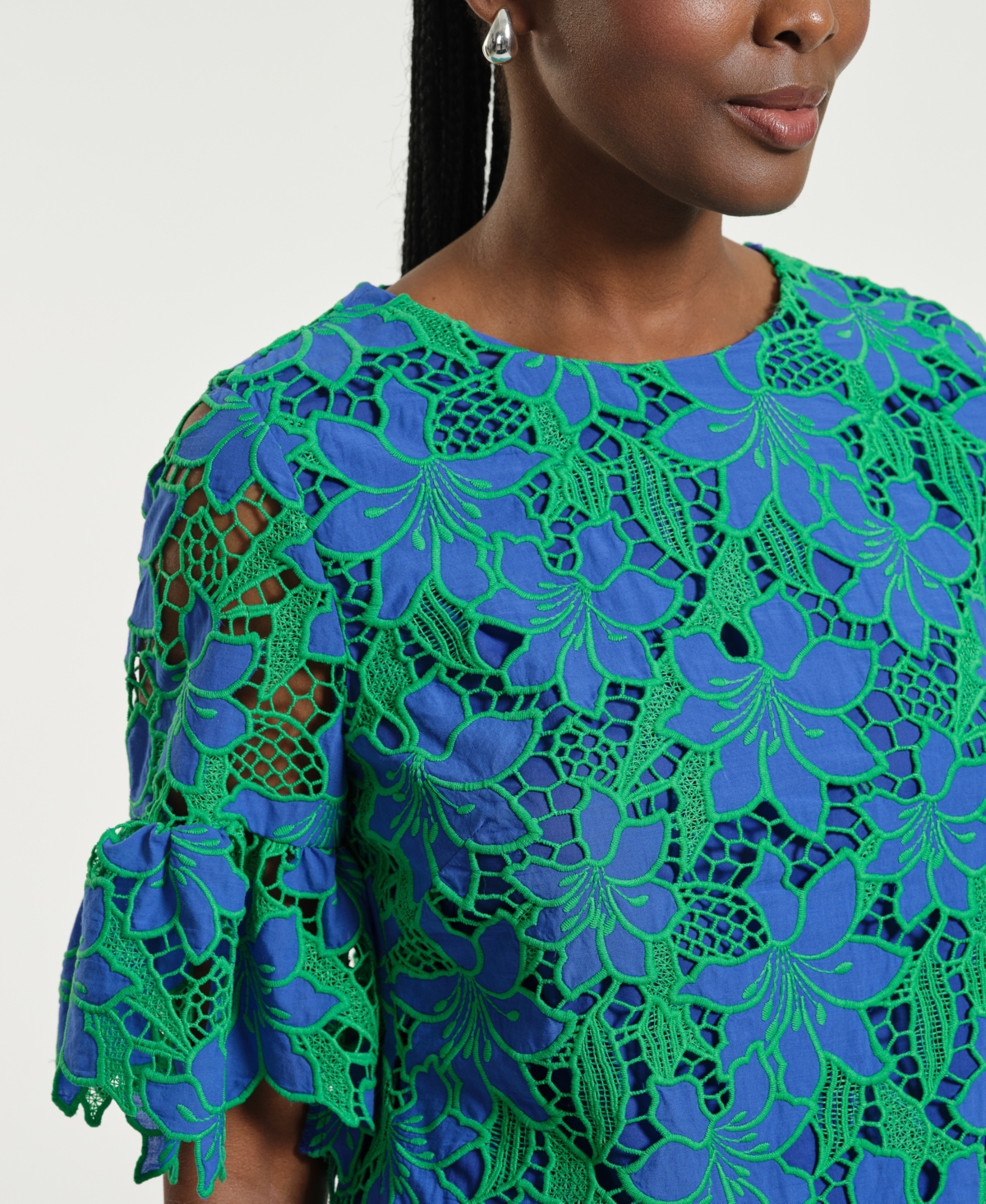 Isaac Mizrahi Women's Boxy Eyelet Crewneck Top