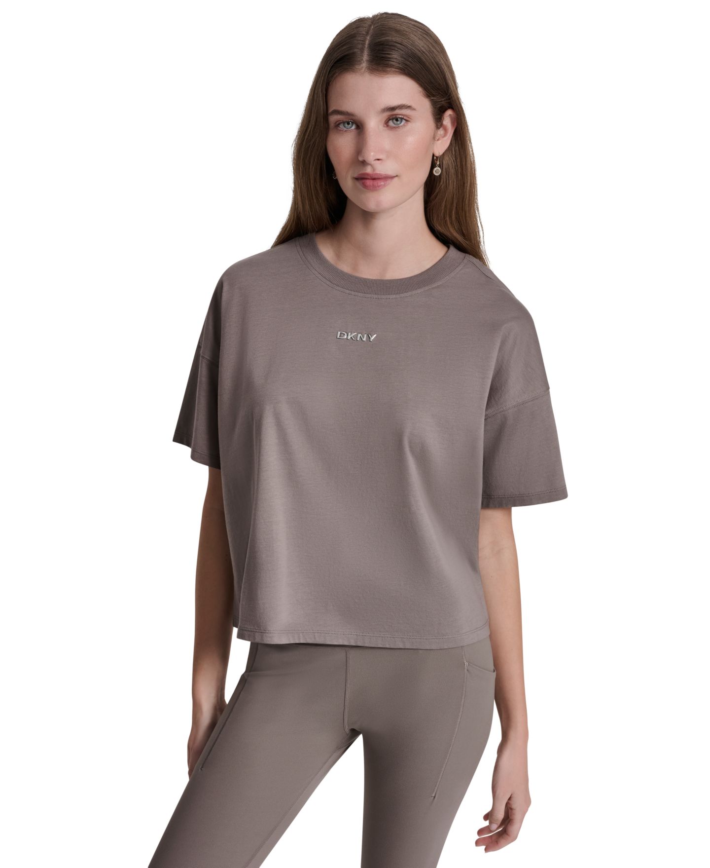 Женская футболка DKNY Sport Metallic Bubble Logo Drop Shoulder Pull-On, цвет: Чёрный — фото 7