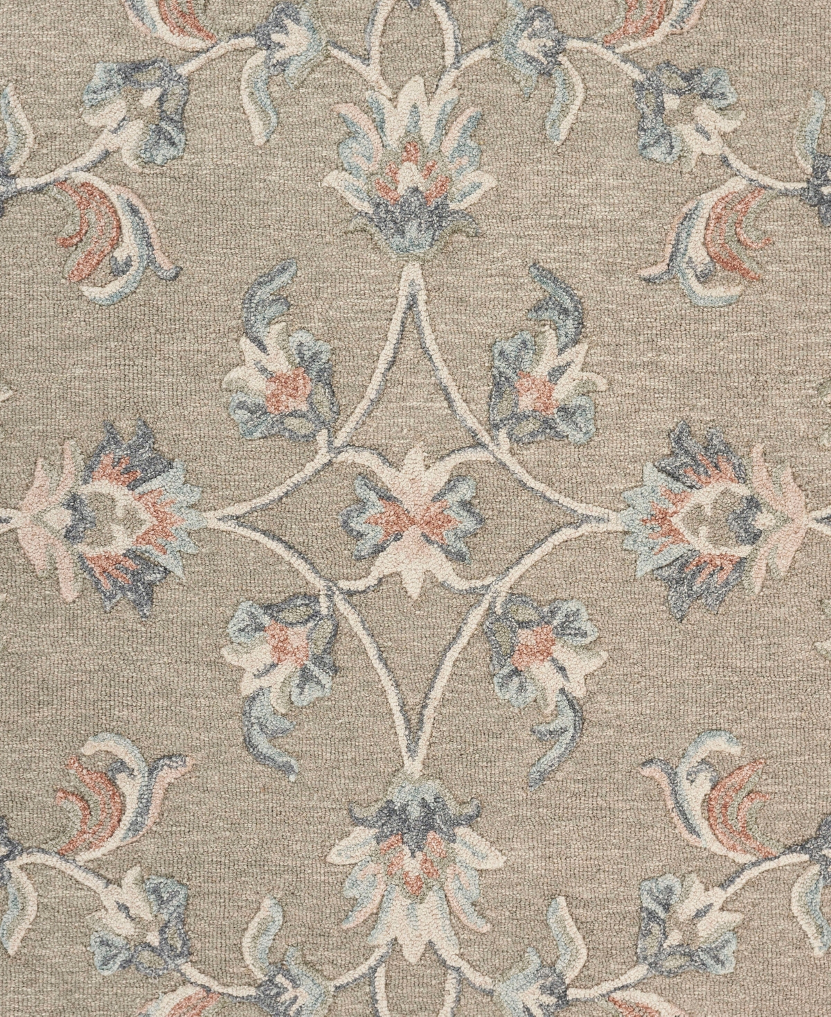 Lr Home Iris Victo- 7' x 9' Area Rug