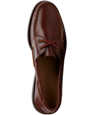 Men's Iconic Silhouette Lace-Up Boat Shoes