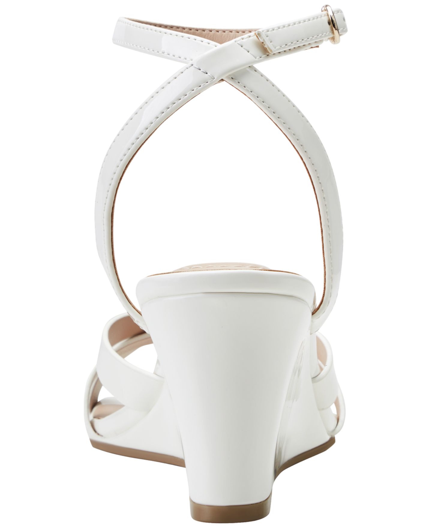 Женские сандалии Bandolino Adler Strappy Wedge Dress Sandals, цвет: Белый лаковый — фото 3