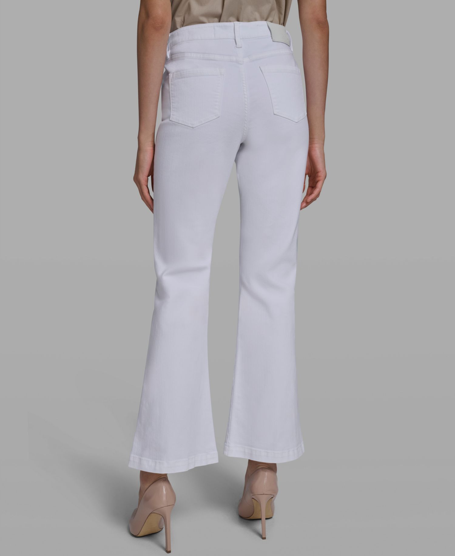 Women's Mid-Rise Studded-Pocket Straight Jeans