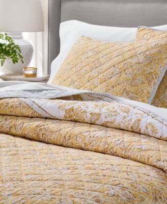 Valencia Jacobean 3-Pc. Quilt Set, Queen