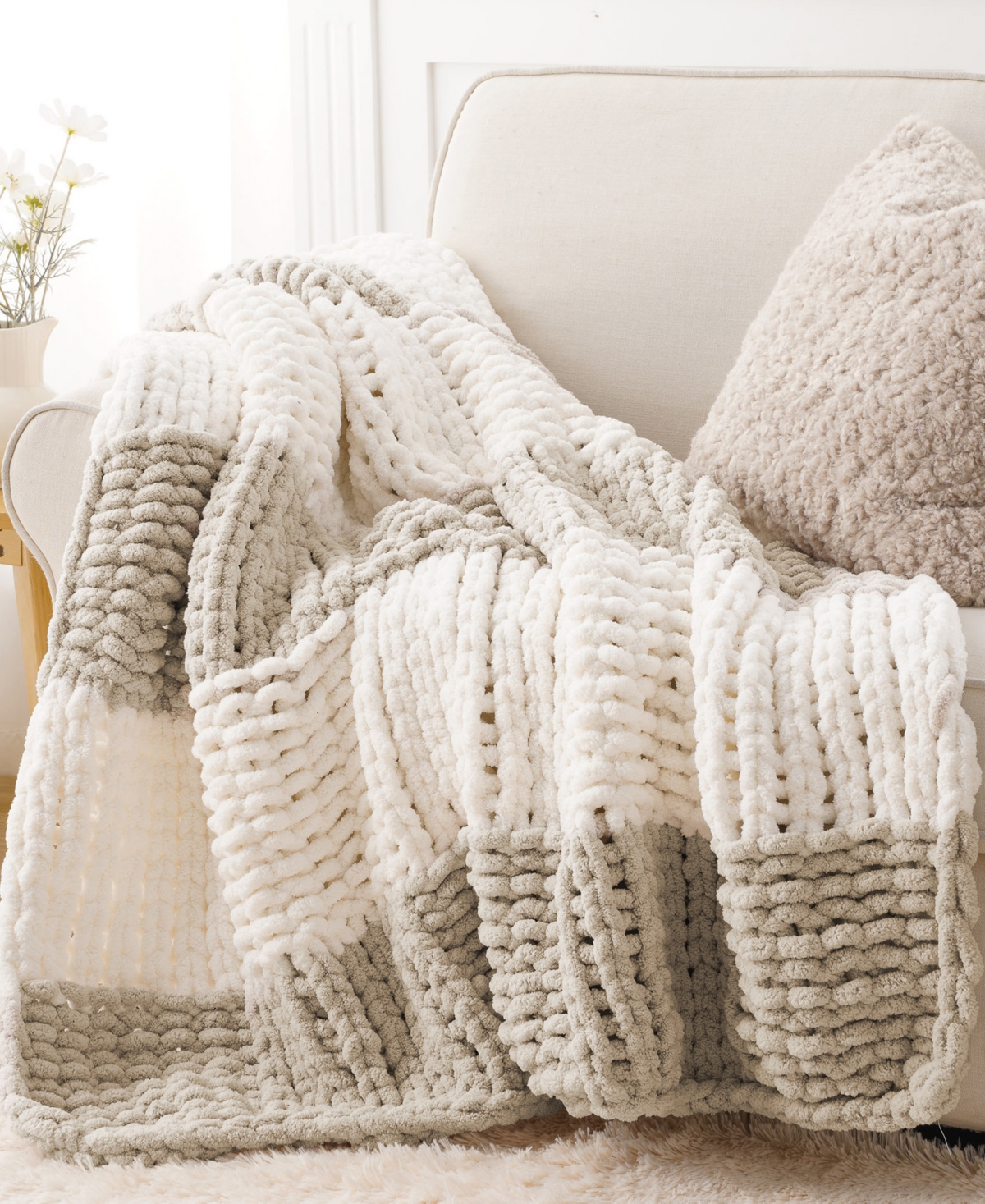 Battilo Home Color Blocked Thick Chenille Chunky Knit Throw, 50" x 60"