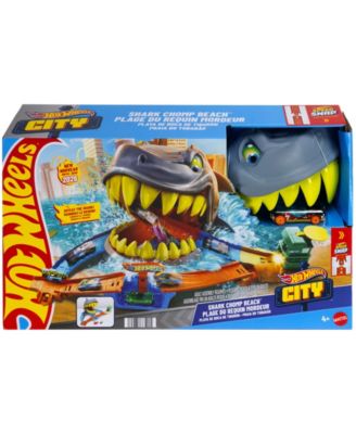 City Shark Chomp Beach Playset