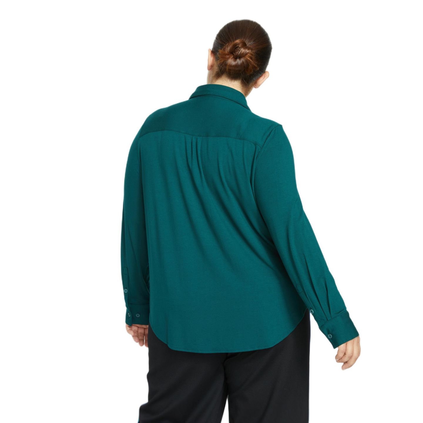 Женская рубашка Universal Standard Plus Size Elbe Liquid Jersey Shirt Classic Fit, цвет: Тёмно-зелёный — фото 2