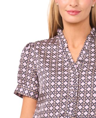 Women's Short-Sleeve V-Neck Button-Up Shirt