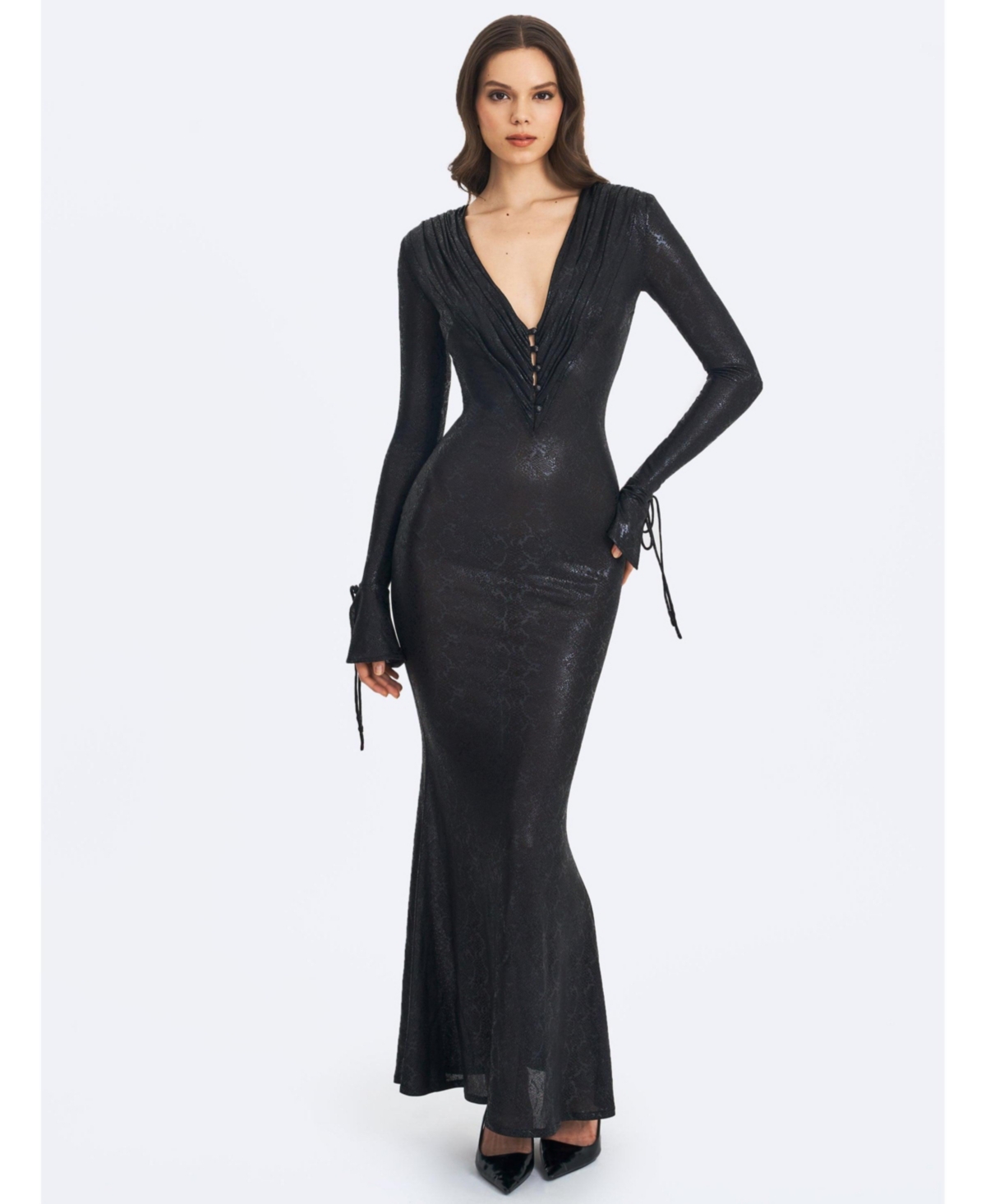 Miss Circle Women's Ilysia Black V-Neck Plunge Snakeskin Mermaid Hem Maxi Dress