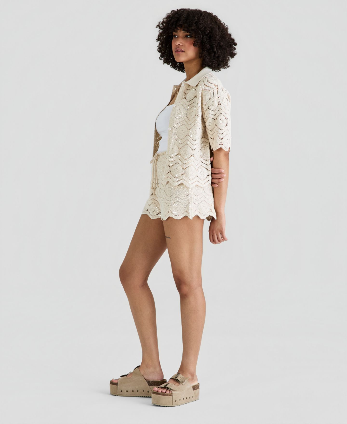 Женские шорты And Now This Sequin Embellished Crochet, цвет: Бежевый — фото 2