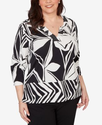 Plus Size Crowd Pleaser Dramatic Abstract Floral Split Neck Top