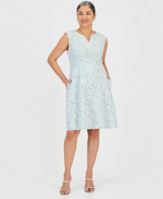 New Arrivals in Petite Women's Wedding Guest Clothing | Macy's