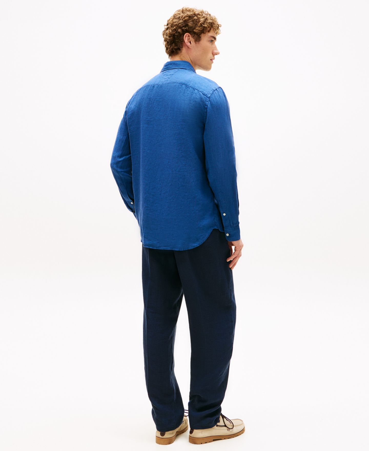 Мужская рубашка Tommy Hilfiger 100% Linen Long-Sleeve Shirt, цвет: Синий — фото 4