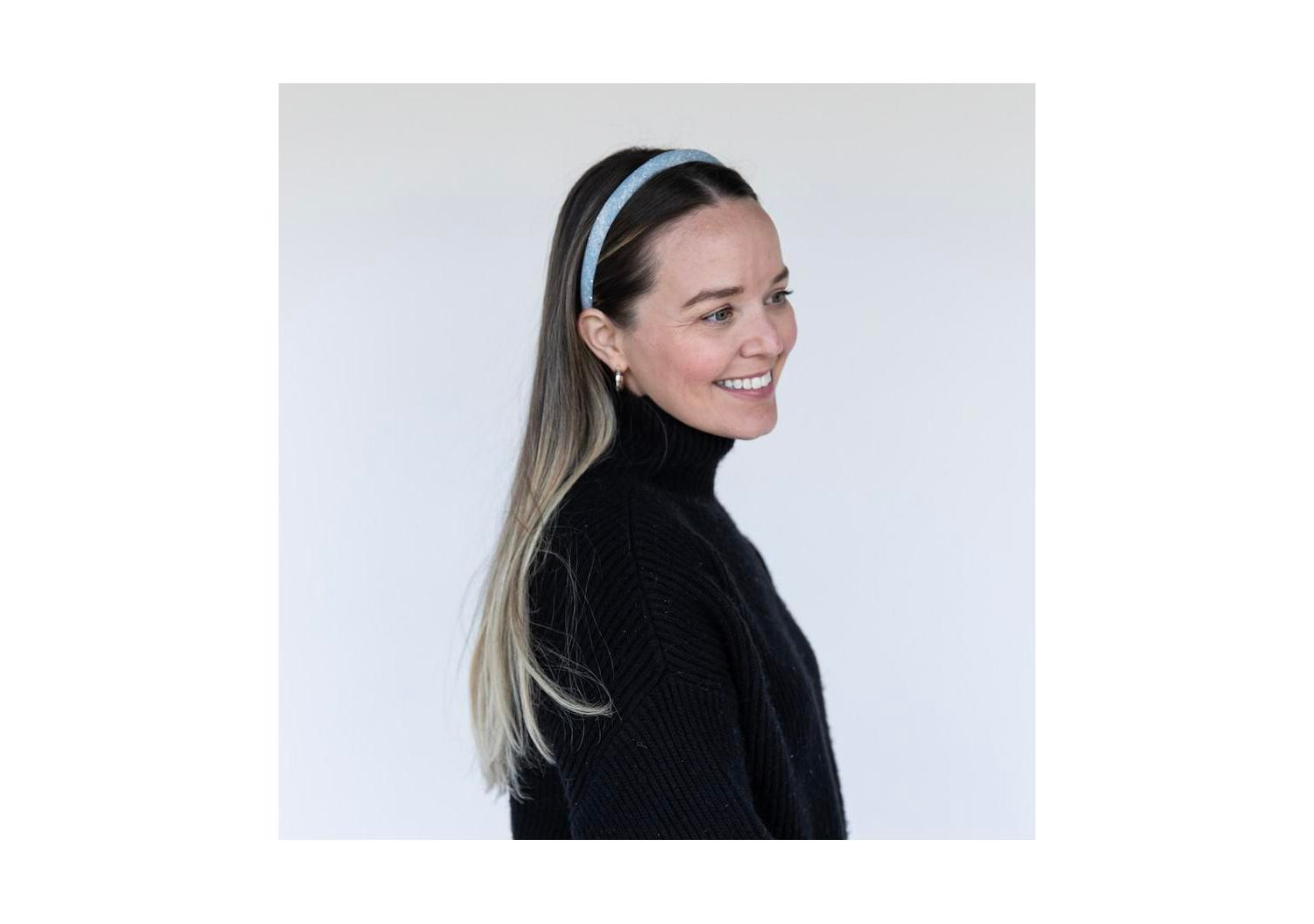 Women's Classic Thin Padded Headband - Light Wash Stars