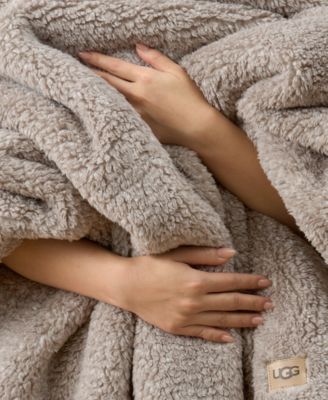 Classic UGGfluff Throw, 50" x 70"