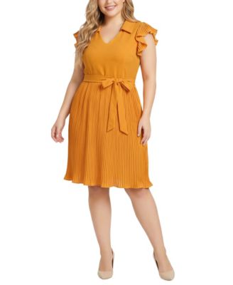Plus Size Pliss&eacute; Pleated Short-Sleeve Dress