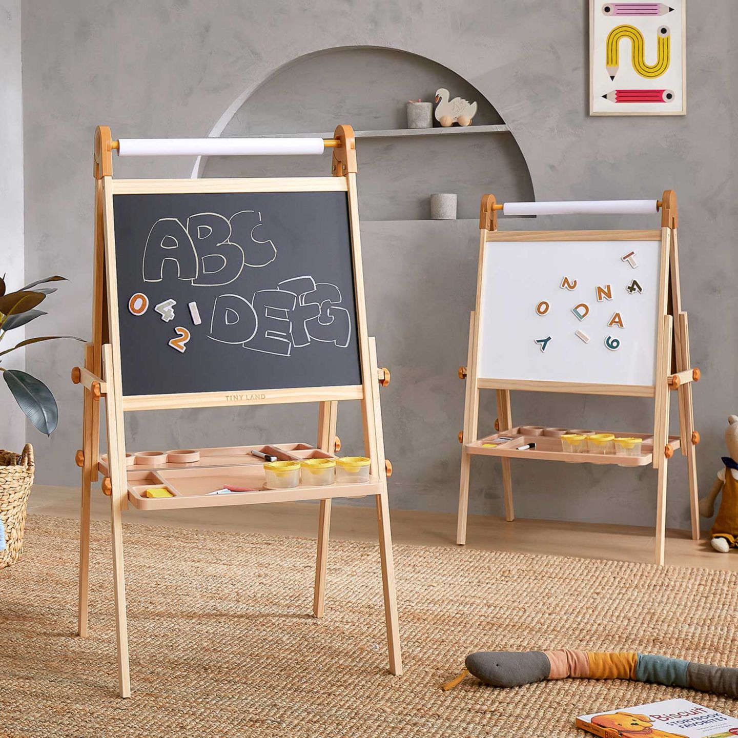 Детская игрушка Tiny Land Magnitales Double-Sided Magnetic Easel, Ages 3+ — фото 1