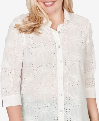 Women's Resort Living Eyelet Palm Tree Button-Front Top