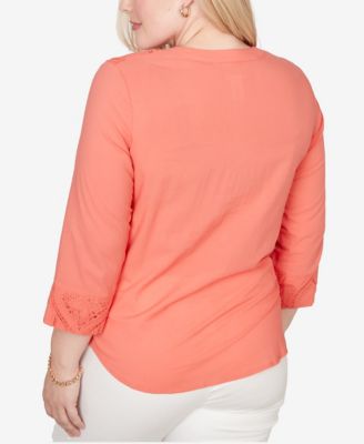 Women's Resort Living Textured Lace Scroll Henley Top