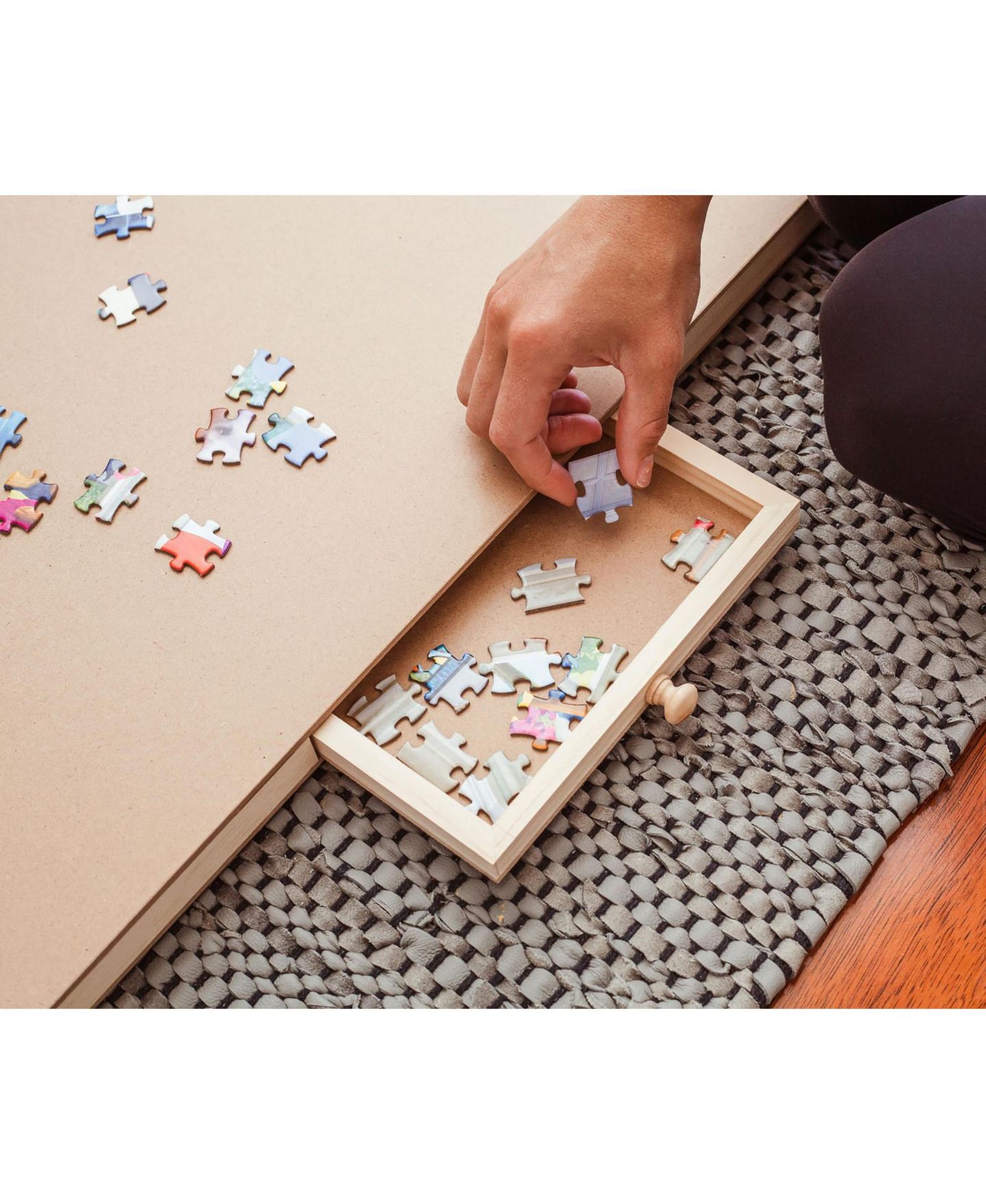 Детская игрушка Shantou South Toys Factory Jigsaw Puzzle Table with 6 Sliding Drawers, от 14 лет, цвет: Бежевый / Хаки — фото 5