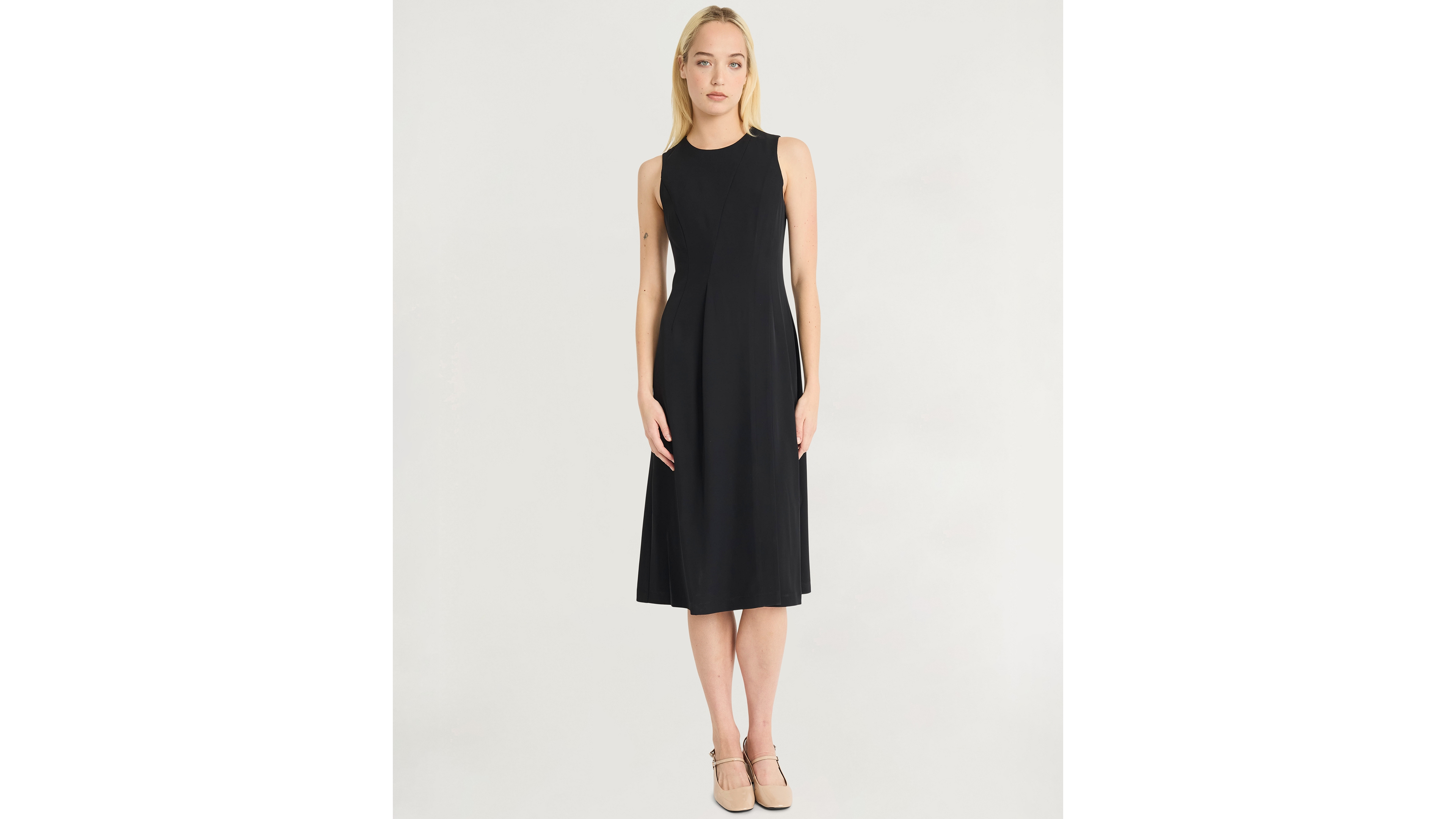 Luxely Women's Sleeveless Seam Detail Midi Dress