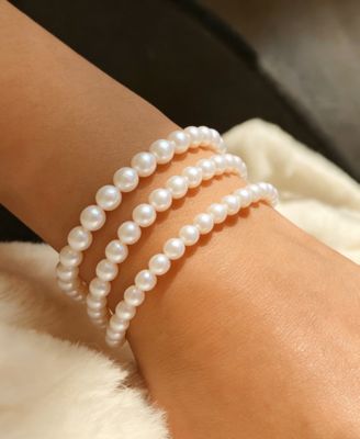 White Cultured Freshwater Pearl (6-7mm) Bracelet in 14k Yellow Gold