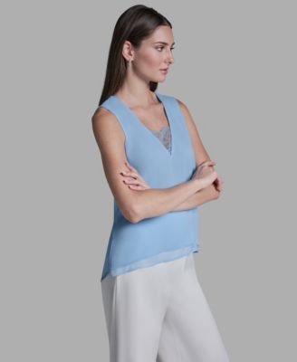 Women's V-Neck Lace Detail Pull-On Top