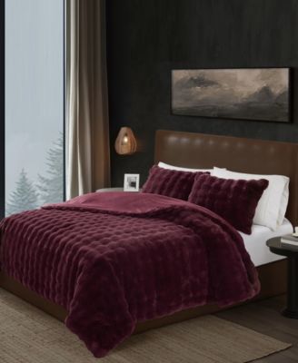 Channel Faux Fur Comforter Set
