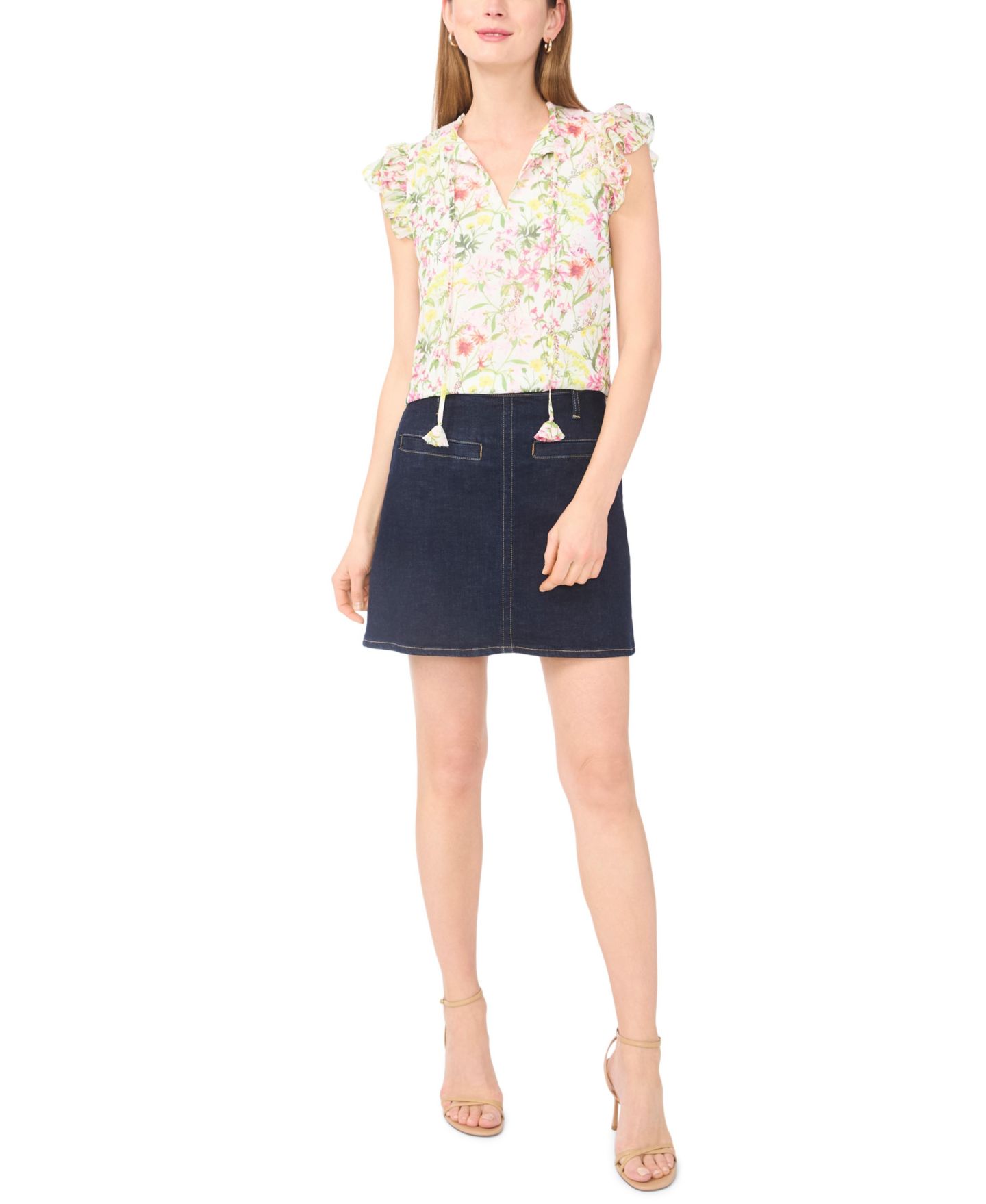Женская блузка Vince Camuto Floral Split Neck Flutter-Sleeve, цвет: Малиновый сорбет — фото 2