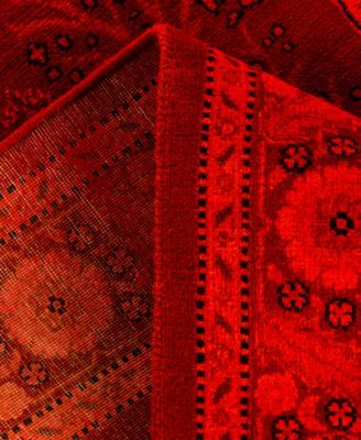 Fine Vibrance M1291 2' 7" x 4' 4" Area Rug