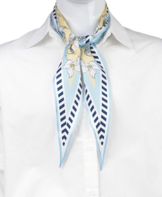 Women's Ditsy Floral Diamond Scarf