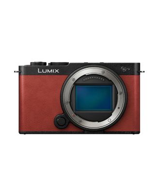 LUMIX S9 Mirrorless Camera with 18-40mm f/4.5-6.3 Lens
