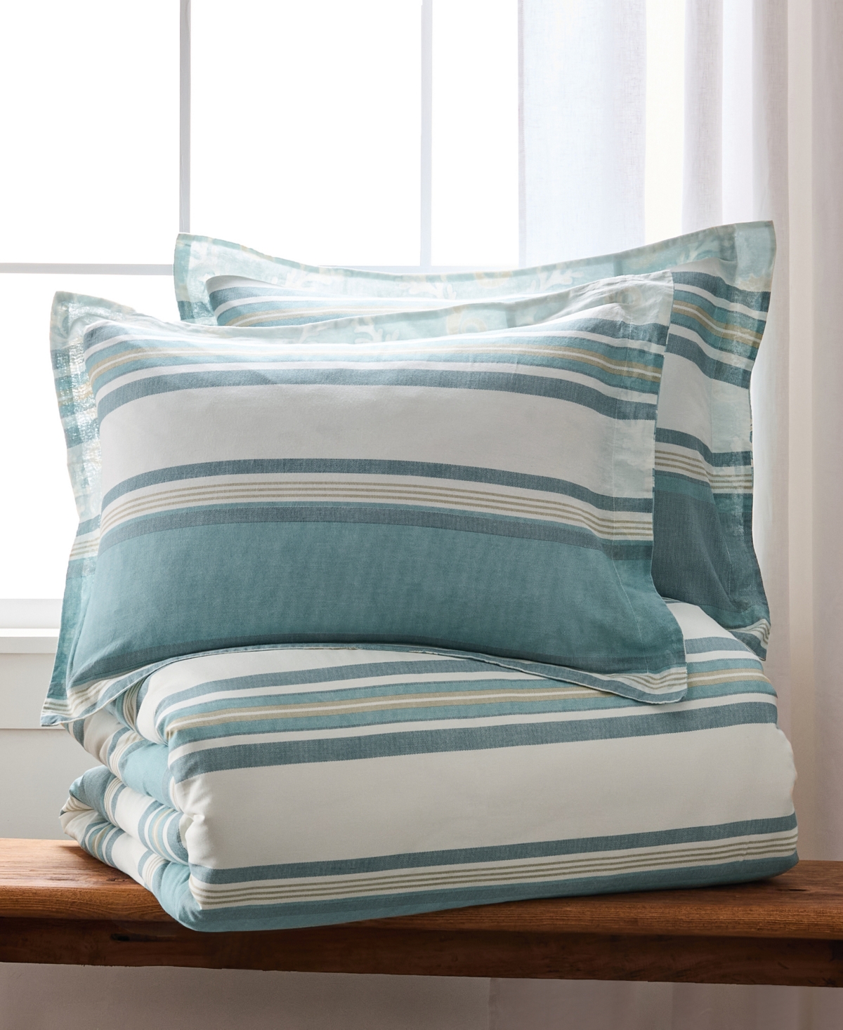 Levtex Home Kailua Reversible -Pc. Comforter Set