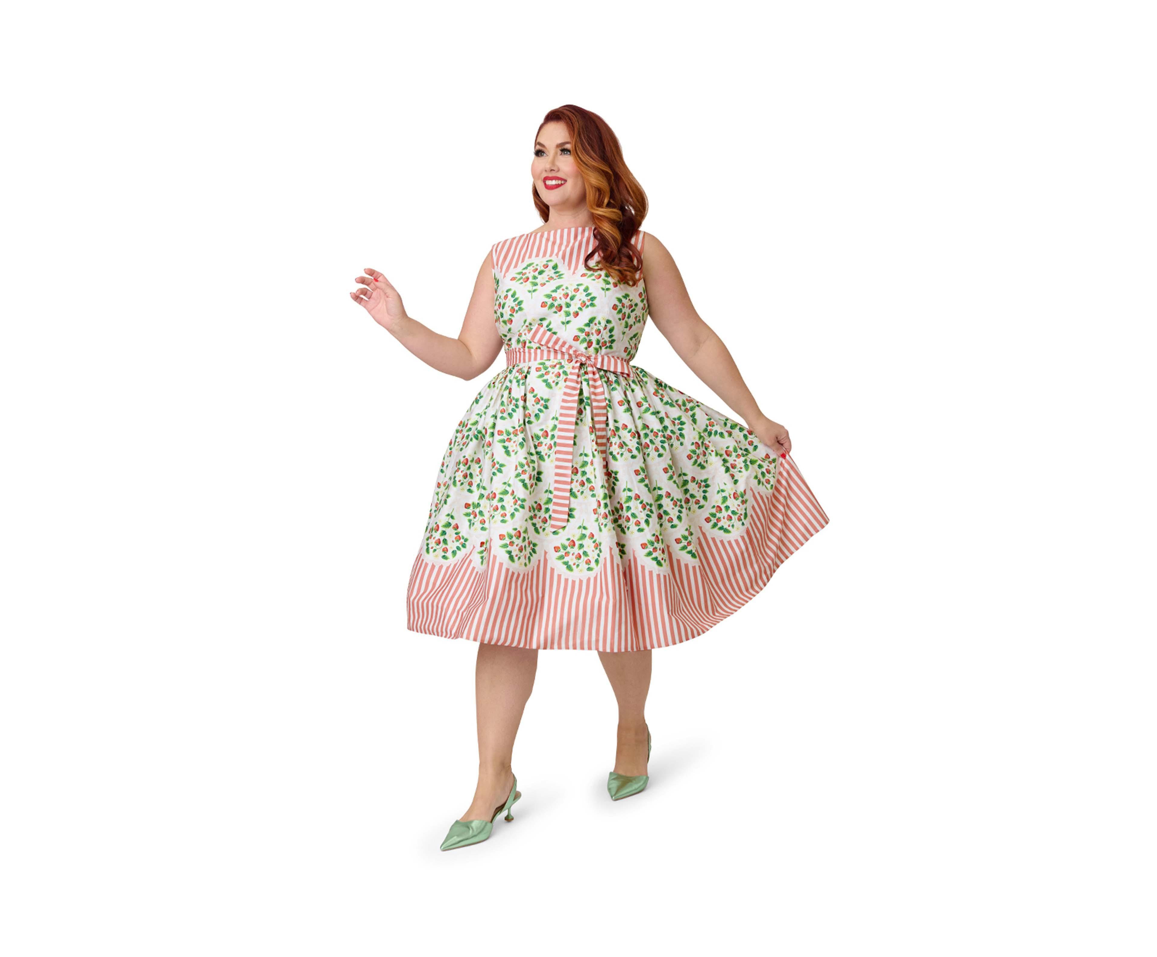 Unique Vintage Plus Size Sleeveless Belted Swing Dress