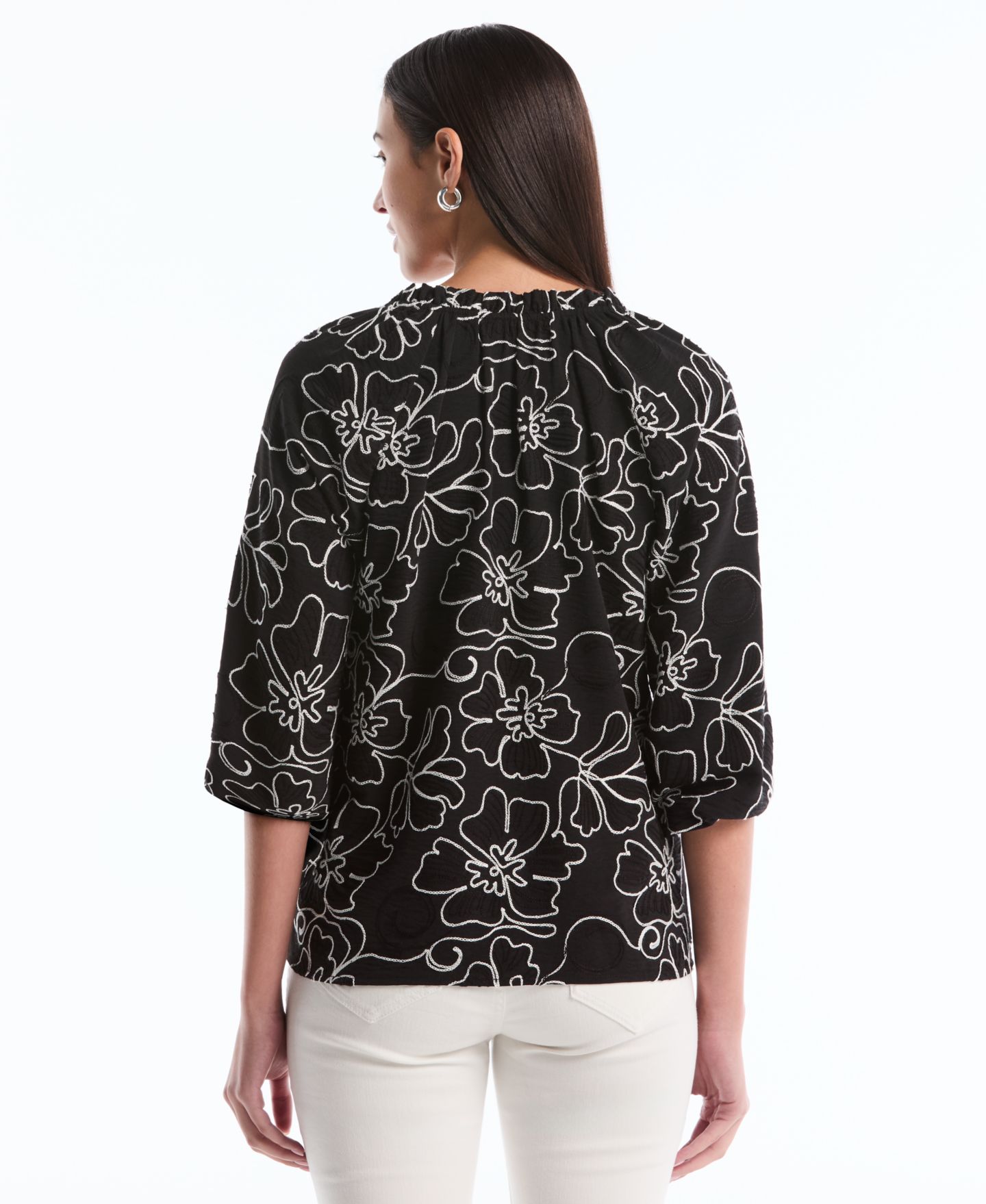 Женская блузка Rafaella Petite Floral Embroidered 3/4-Sleeve, цвет: Чёрный — фото 5