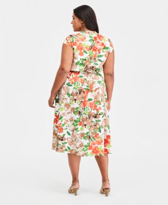 Plus Size Printed Split-Neck Cap-Sleeve Dress