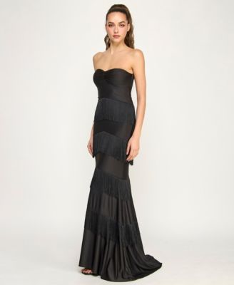 Juniors' Strapless Tiered Gown
