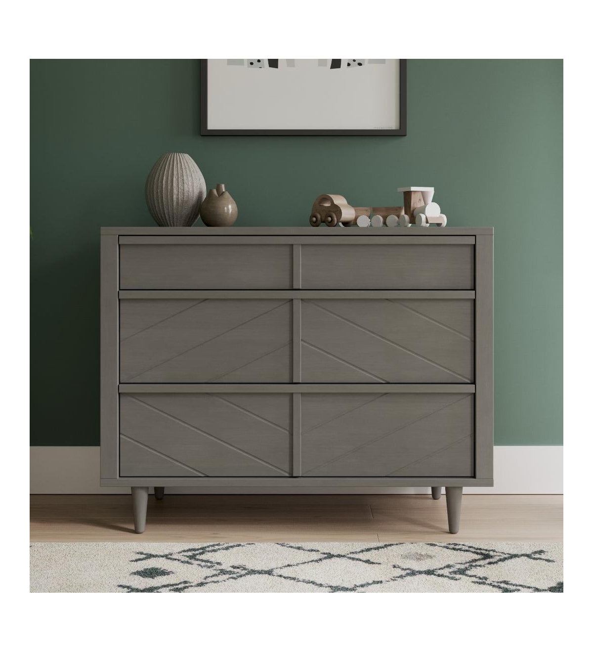 Child Craft Surrey Hill 3 Drawer Dresser