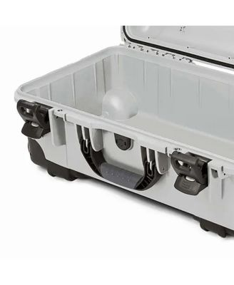 935 Wheeled Waterproof Case