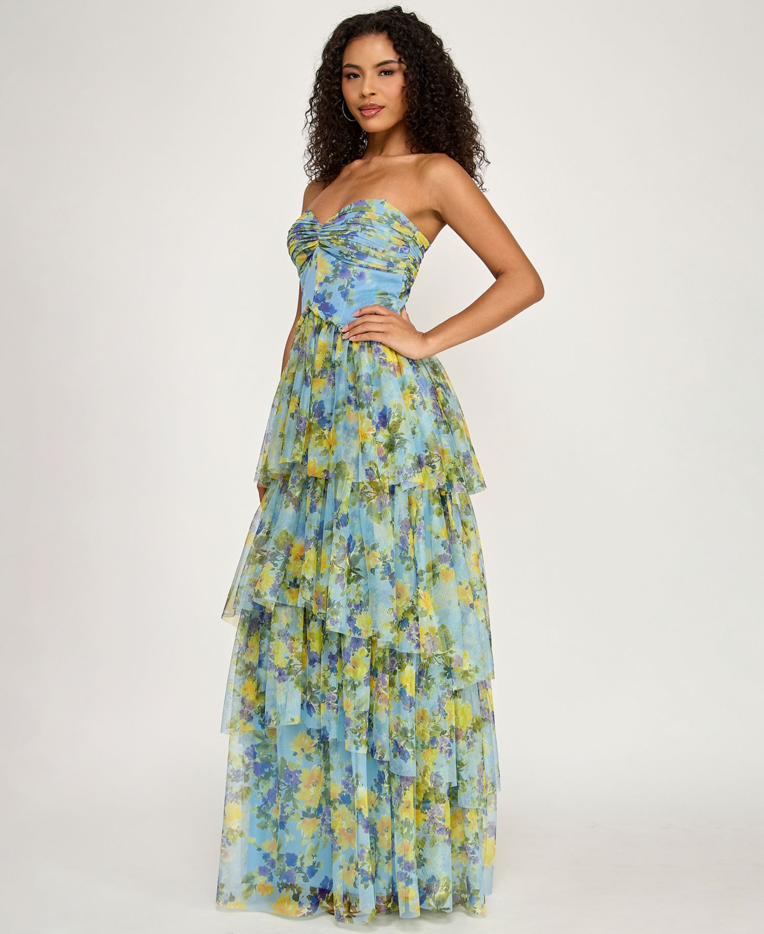 Juniors' Strapless Sweetheart Neck Floral Ball Gown