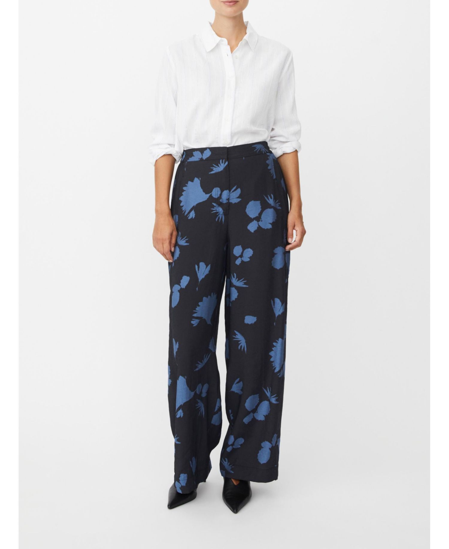 Women's Parwanas Wide Fit Printed Pants