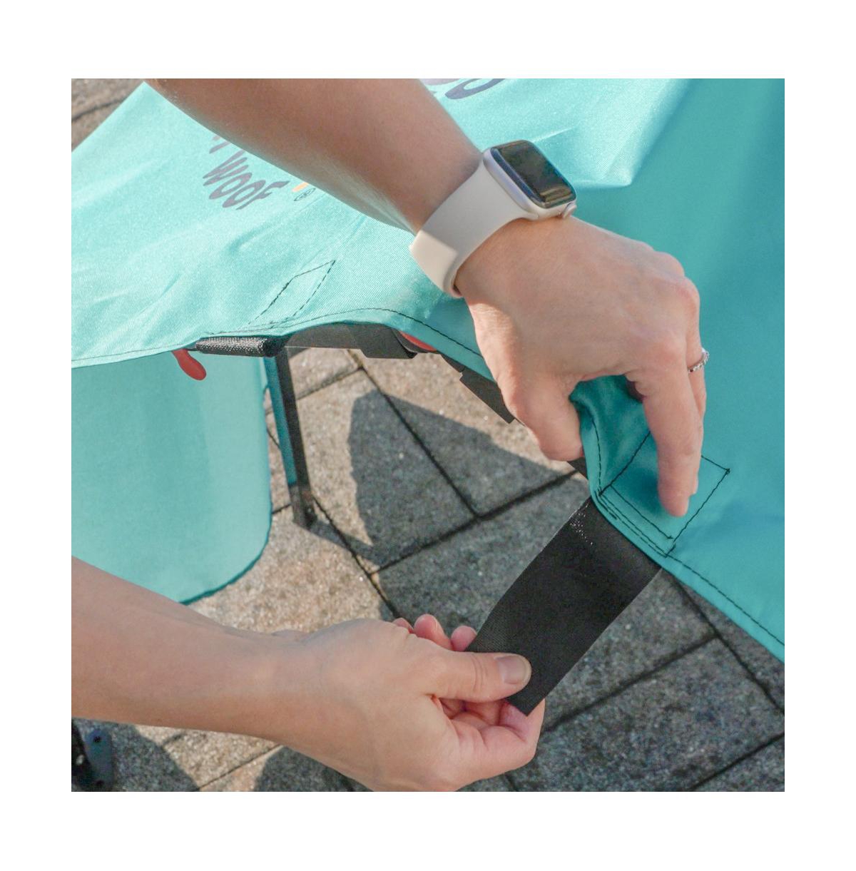 Life Is Good Outdoor 3.5' Outdoor Pet Shade, Versatile Pet Canopy Pop-Up Shade Tent For Dogs, Cats, Small Animals And Livestock, You Had Me At Woof