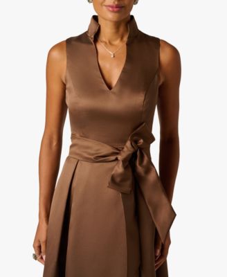 Women's Sleeveless Notch Front Dress