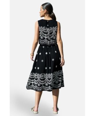 Women's Embroidered Crop Top