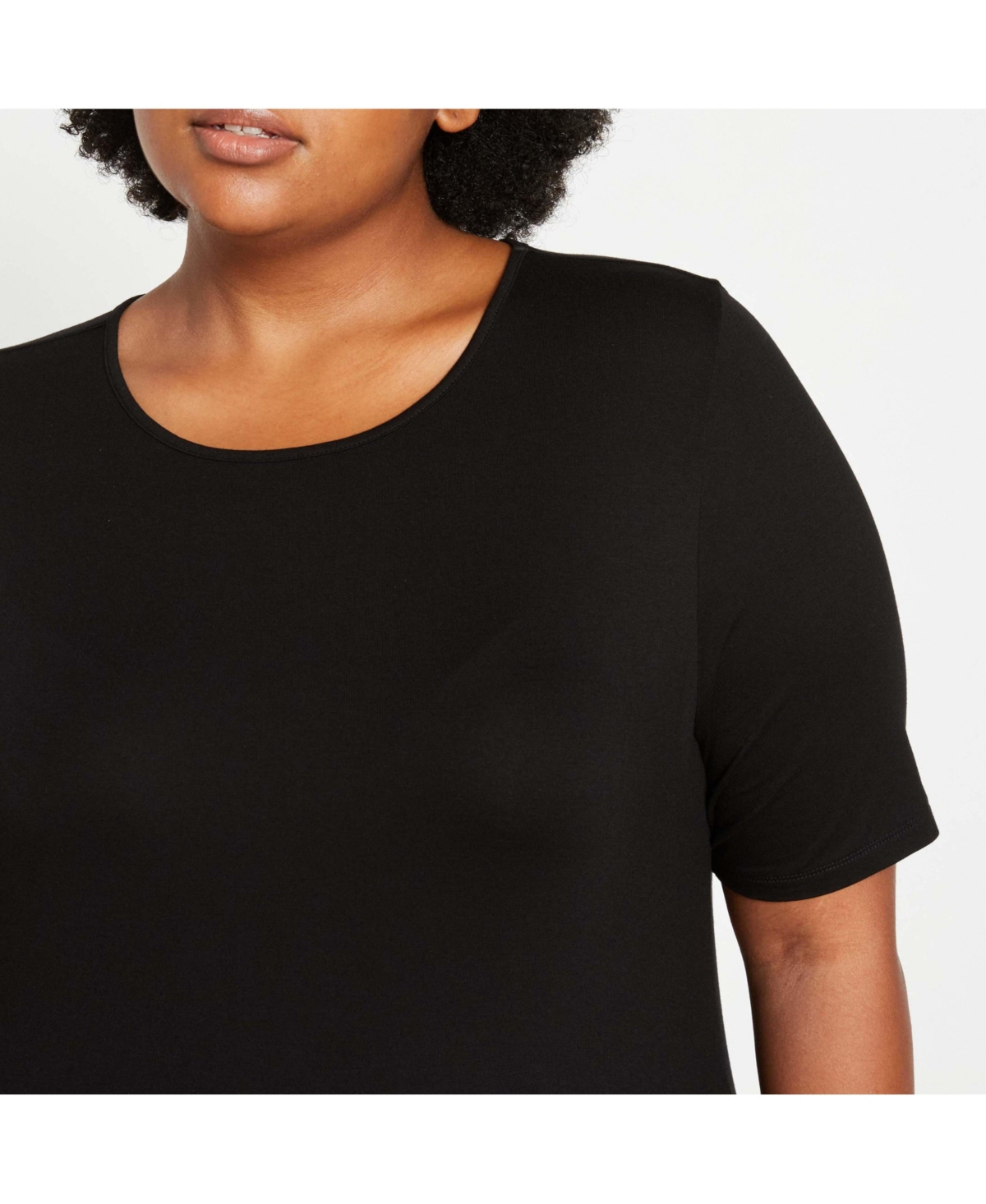 Universal Standard Women's Lily Liquid Jersey Crew Neck Stovepipe Tee