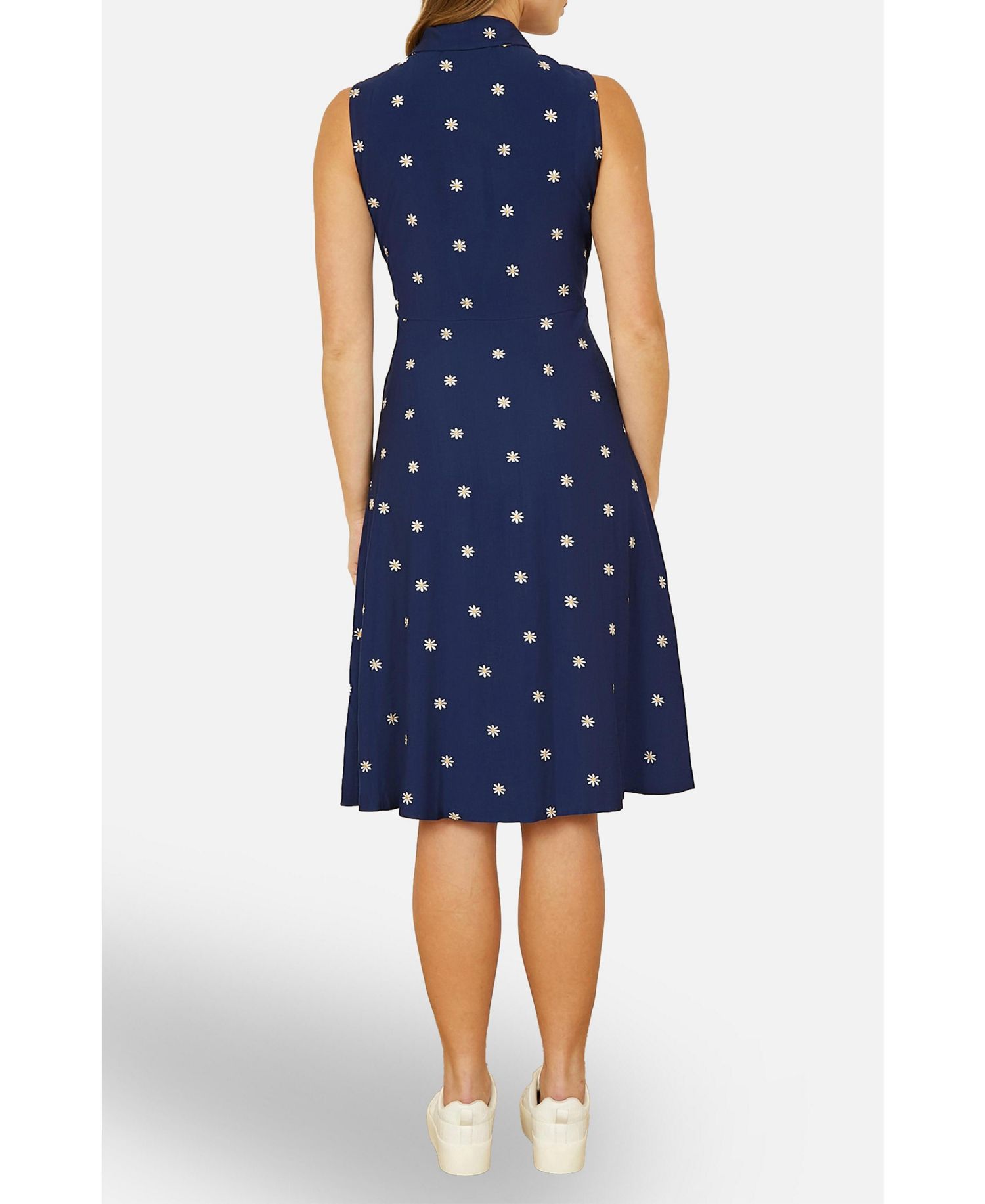 Women's Daisy Print Sleeveless Shirt Dress