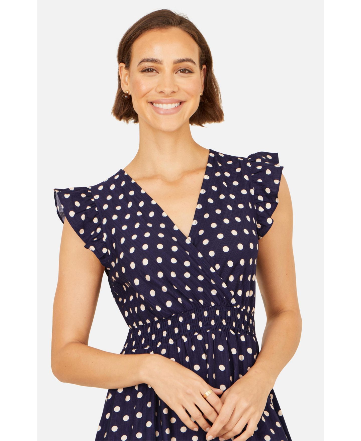 Женское платье Yumi Spot Ruched Waist Midi, цвет: Тёмно-синий — фото 5