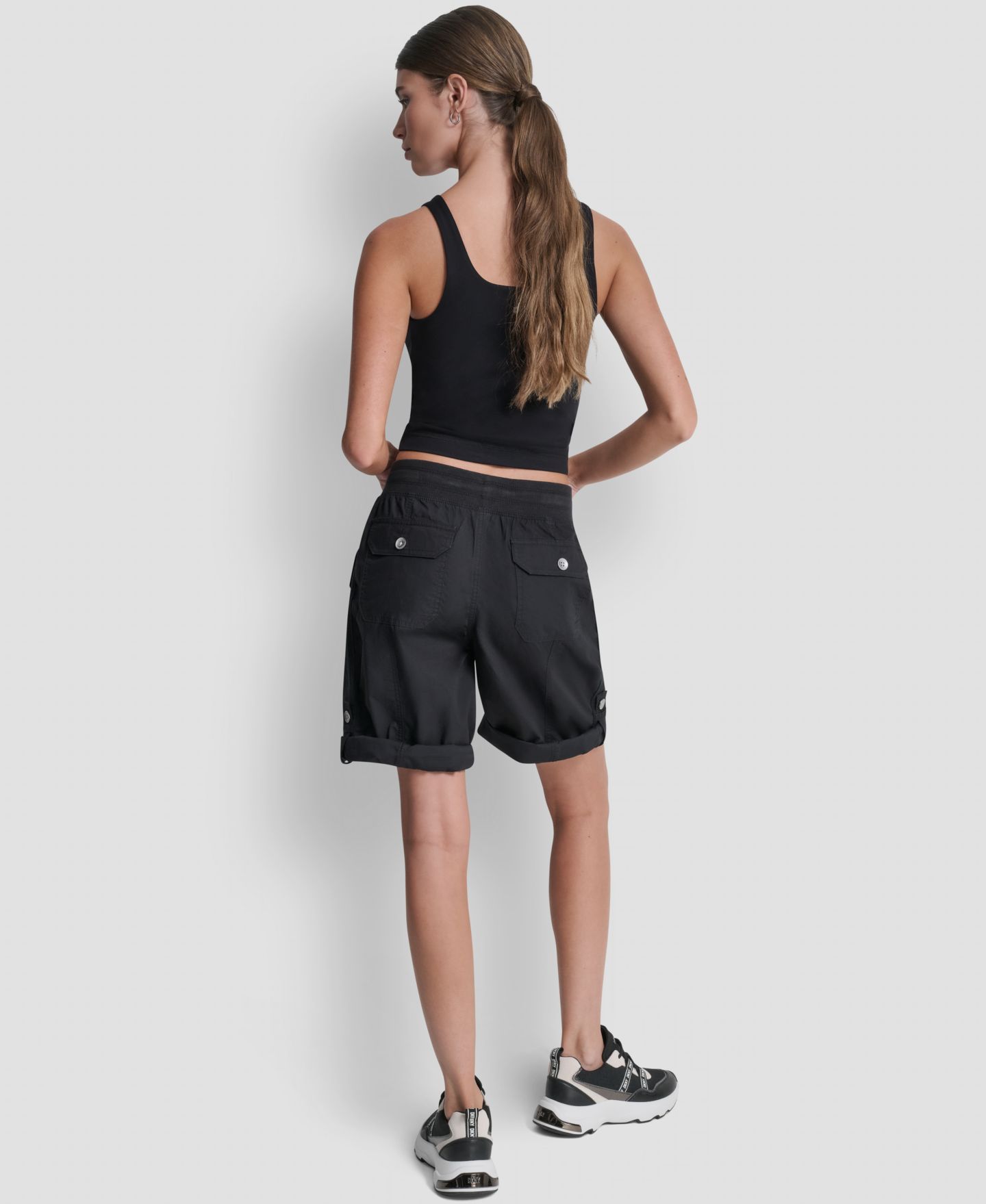 Женские шорты DKNY Sport High-Rise Convertible Bermuda, цвет: Чёрный — фото 6