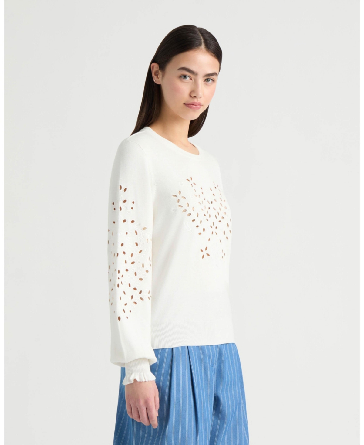 Nvlt Women's Long Sleeve Eyelet Crew Neck Sweater