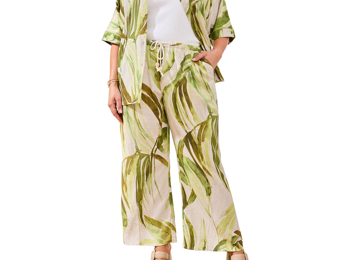 Женские брюки TRIBAL Plus Size Printed Linen Flare Pull-On Ankle, цвет: Mintleaf — фото 2